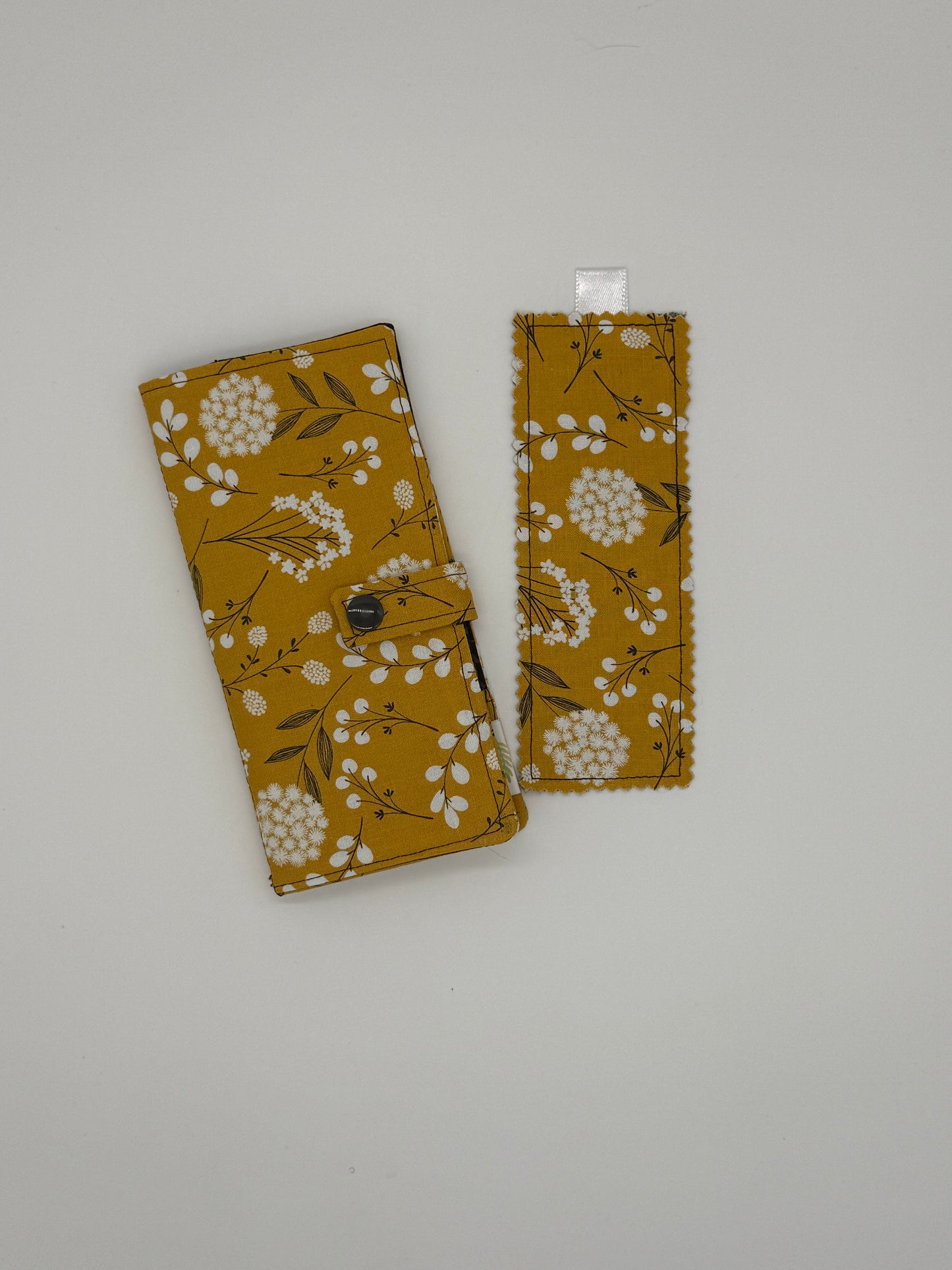 Gold Floral - Handmade Tea Wallet - Cotton Tea Bag Holder with Snap Closure - Travel Tea Organizer