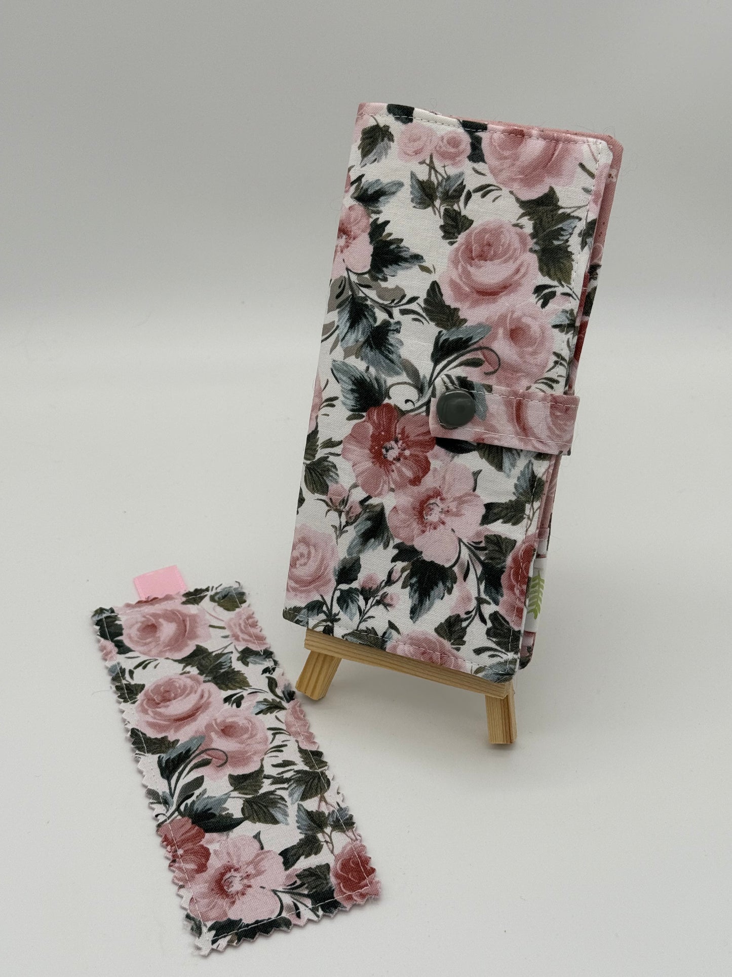 Rose Garden - Handmade Tea Wallet - Cotton Tea Bag Holder with Snap Closure - Travel Tea Organizer